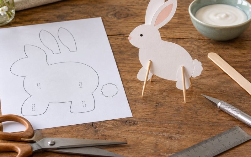 How to Make a Cake Topper Without Fondant, Easy (2026)